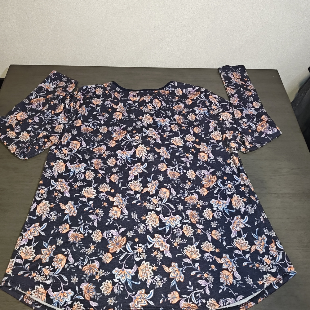 Xhilaration Floral Long Sleeve Top,With Tasels, Large Size - Picture 4 of 5